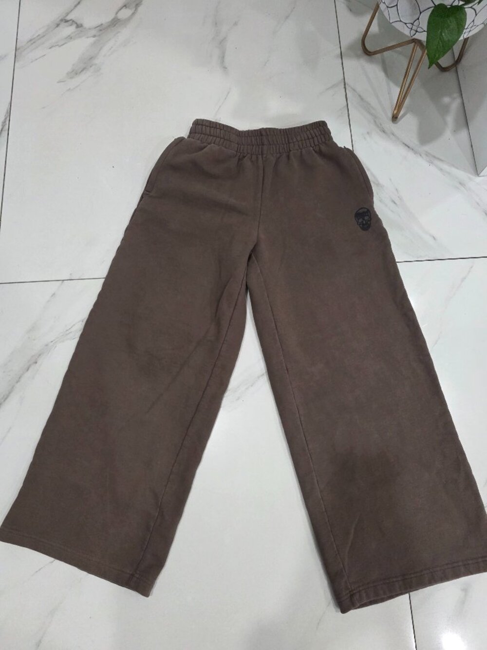 Gymreapers Women's Brown Joggers-tracksuits
